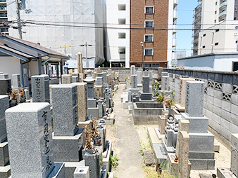 淀川区三国本町墓地の写真